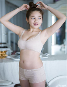 《欧美写真女星》