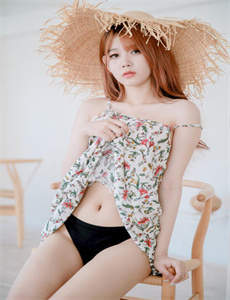 《欧美后进式大肥臀》